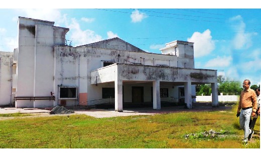 निर्माण कार्यों की धीमी चाल पर कलेक्टर ने जताई नाराजगी, कहा ... - CG Sandesh