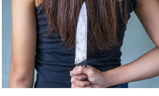 ब्रेकअप होते ही गर्लफ्रेंड ने बॉयफ्रेंड का किया मर्डर , लड़क... - CG Sandesh