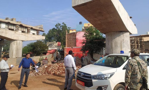 महासमुंद : कलेक्टर ने किया तुमगांव रेलवे ओवरब्रिज की ज़मीनी ... - CG Sandesh