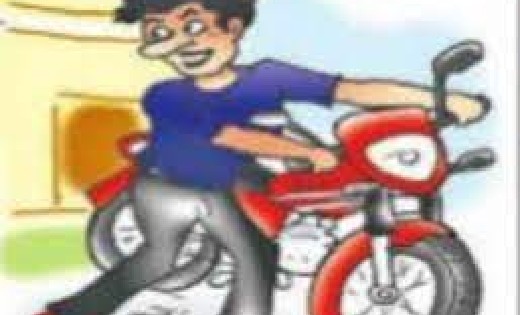 बसना : होटल में नास्ता करने गये व्यक्ति का मोटरसायकल चोरी - CG Sandesh