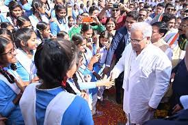 CM  बघेल का ग्राम घुमका में हुआ भव्य स्वागत - CG Sandesh