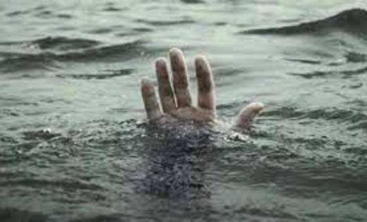 सांकरा: नहाते समय पानी में डूबने से मौत