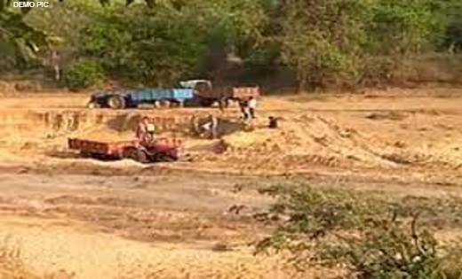 महासमुंद : महर्षि विद्या मंदिर के प्रांगण मे सूर्य नमष्कार क... - CG Sandesh