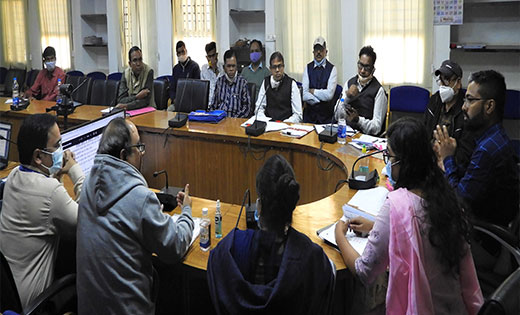 महासमुंद: कलेक्टर की अध्यक्षता में जिला स्तरीय शिकायत निवारण... - CG Sandesh