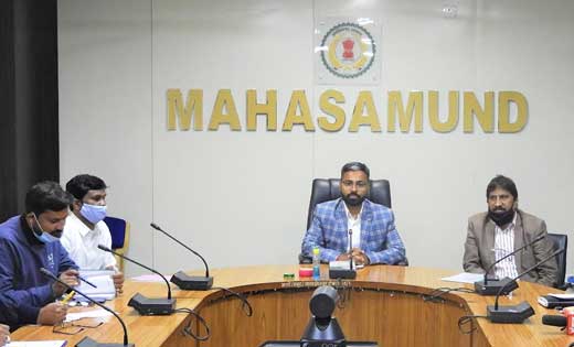 महासमुंद : नवपदस्थ कलेक्टर  निलेशकुमार क्षीरसागर ने  मीडिया ... - CG Sandesh