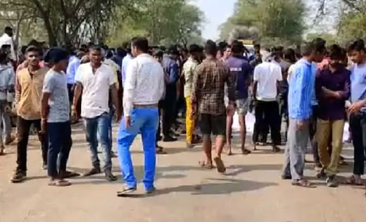 अज्ञात तेज रफ्तार वाहन की चपेट में आने से  वैक्सीन लगवाने जा... - CG Sandesh