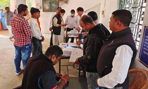 महासमुंद : पंचायत उप निर्वाचन-हेतु महासमुंद जिले के प्रेक्षक... - CG Sandesh