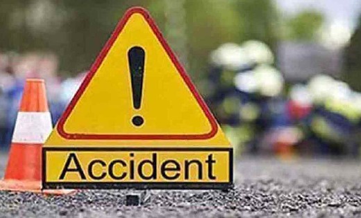 महासमुंद : ट्रेक्टर की ठोकर से बाइक चालक बुरी तरह गंभीर, माम... - CG Sandesh