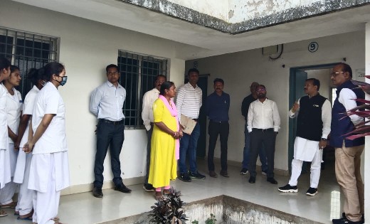 महासमुंद : अब डीपीआरसी भवन में लगेंगी नर्सिंग कॉलेज की कक्षा... - CG Sandesh