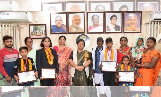 राज्यपाल उइके ने वीर बाल दिवस के अवसर पर साहसी वीर बालक और ब... - CG Sandesh