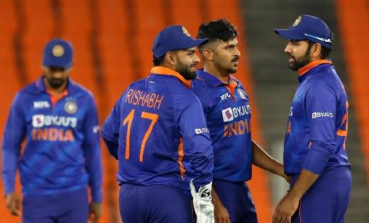 शिखर धवन की वापसी, भारत की नजरें वेस्टइंडीज का सूपड़ा साफ कर... - CG Sandesh