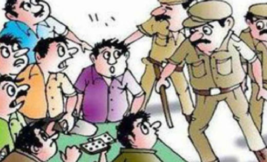 कोमाखान : जुआ खेलते हुये 04 व्यक्ति गिरफ्तार, कब्जे से 13850... - CG Sandesh