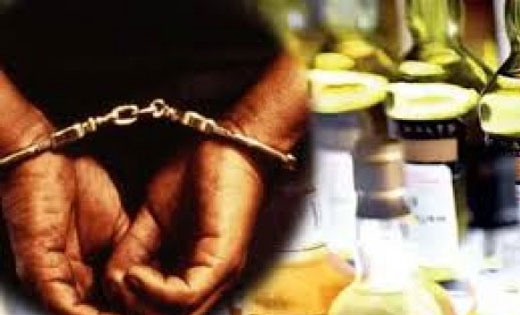 पटेवा : 40 पौवा अंग्रेजी गोवा शराब के साथ एक गिरफ्तार. - CG Sandesh