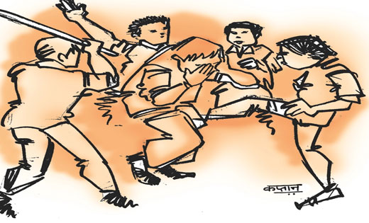 तुमगाँव : जमीन खरीदी की बात को लेकर दो पक्षों में मारपीट, का... - CG Sandesh