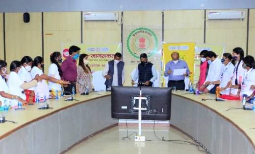 महासमुंद: कोरोना वायरस पूरी तरह से खत्म नहीं हुआ है, इसलिए ह... - CG Sandesh