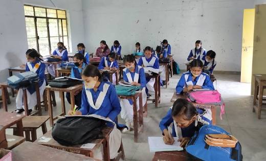 छत्तीसगढ़ में पहली से आठवीं तक के विद्यार्थियों को निःशुल्क श... - CG Sandesh
