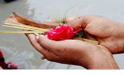 जशपुर में अनोखी शादी, आधार कार्ड स्टाइल में शख्स ने बनवाया श... - CG Sandesh