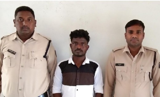 सरायपाली: अपने आप को क्राइम ब्रांच का अधिकारी बताकर  लूटपाट करने वाला दूसरा आरोपी  गिरफ्तार