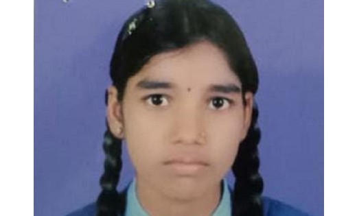 परीक्षा में नक़ल करते पकड़ी गयी 10वीं की छात्रा, की आत्मदाह - CG Sandesh
