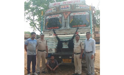 सरायपाली पुलिस की बड़ी कार्रवाई, 24 टन 800 किलो कबाड़ सहित ट्रक जप्त
