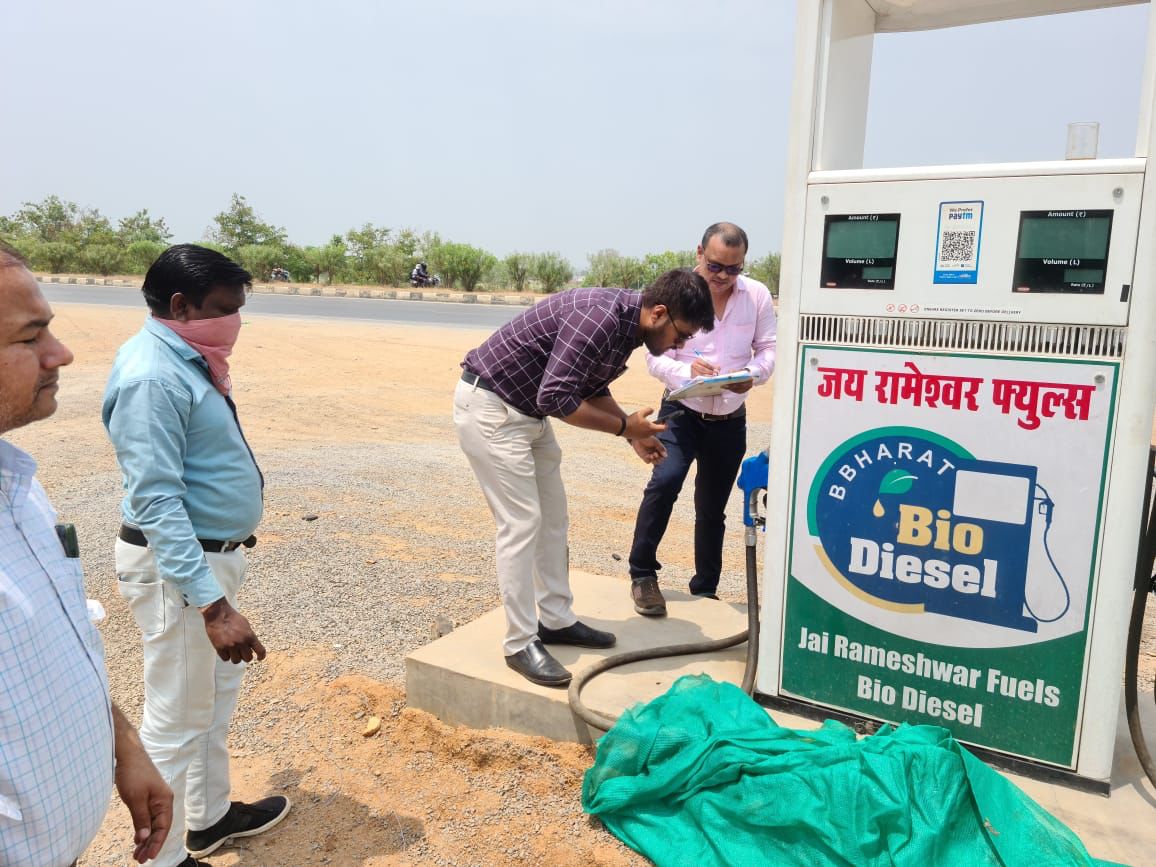महासमुंद : बायोडीजल के अवैध भंडारण एवं विक्रय के विरुद्ध कार... - CG Sandesh