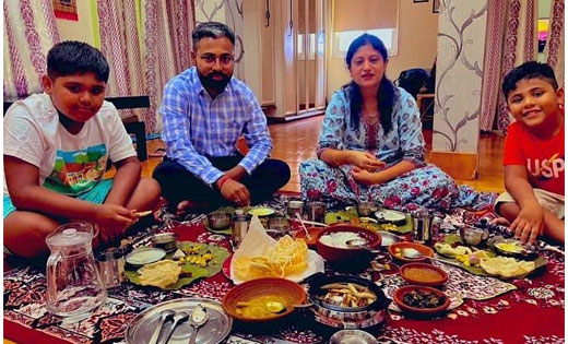 महासमुंद : कलेक्टर क्षीरसागर ने सपरिवार बोरे बासी खाकर किया ... - CG Sandesh
