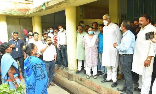 महासमुंद : स्वास्थ्य मंत्री श्री टी.एस. सिंहदेव ने जिला चिकि... - CG Sandesh