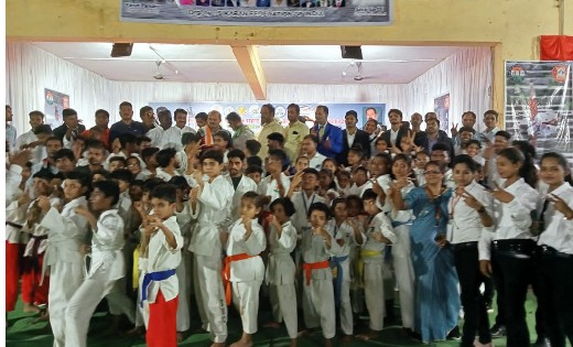 महासमुंद की झोली में 5 गोल्ड, 7 सिल्वर और 2 ब्रॉन्ज मेडल - CG Sandesh