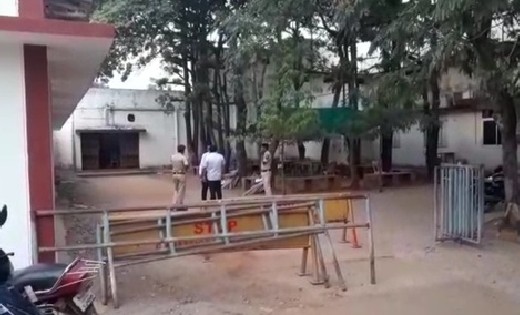 महासमुंद : फर्जी तरीके से जमीन बेचने वाला शहर का नामी ज्वेलर... - CG Sandesh
