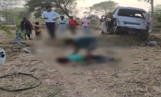 जोरदार सड़क हादसा कार का टायर फटने से 2 की मौत, 3 लोग हुए घा... - CG Sandesh