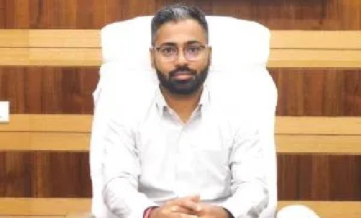 महासमुंद : नदी-नालों एवं पुराने पुल-पुलियों को पार करते समय ... - CG Sandesh