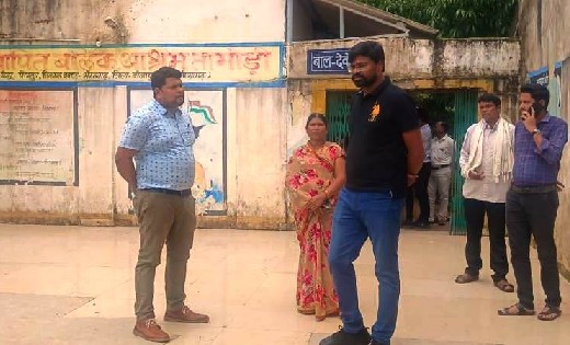 आश्रम में मलेरिया के कारण कक्षा दूसरी के छात्र की मौत, छात्रावास अधीक्षक निलंबित