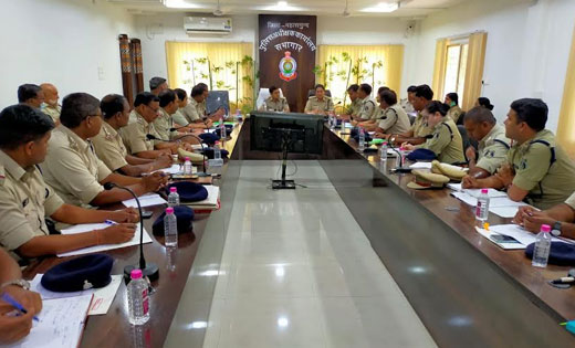 महासमुंद : नवपदस्थ पुलिस अधीक्षक भोजराम पटेल ने ली थाना व चौ... - CG Sandesh