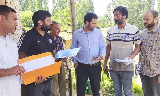 मुख्यमंत्री बघेल ने श्रीनगर में छत्तीसगढ़ के बंधक श्रमिकों क... - CG Sandesh