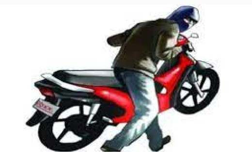 बसना : समलेश्वरी मंदिर के सामने से पुजारी की बाइक चोरी