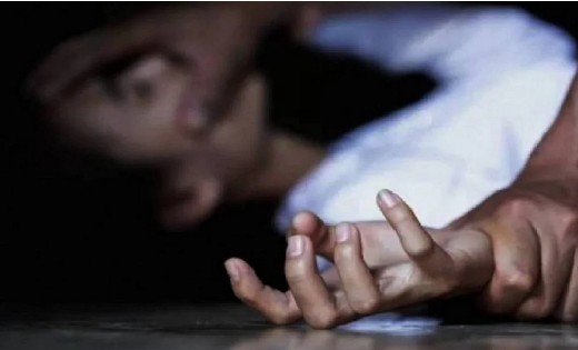 महासमुंद : नाबालिग युवती के साथ दुष्कर्म, FIR दर्ज - CG Sandesh