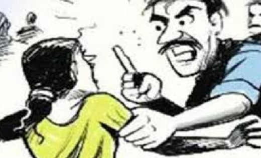 दोस्ती टूटने पर युवक ने घर घुसकर छात्रा को जमकर पीटा  - CG Sandesh