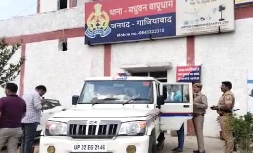 पिता का था अवैध संबंध, नाराज बेटी ने उतारा मौत के घाट... इस ... - CG Sandesh