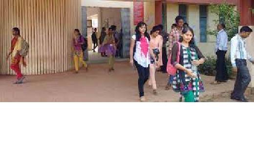 महासमुंद के पीजी कॉलेज में जल्द होगी इंग्लिश में पढ़ाई, आदर्श... - CG Sandesh