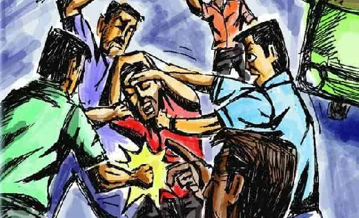 पिथौरा : आँगन की मिट्टी को हटाने की बात पर मारपीट, काउंटर मा... - CG Sandesh