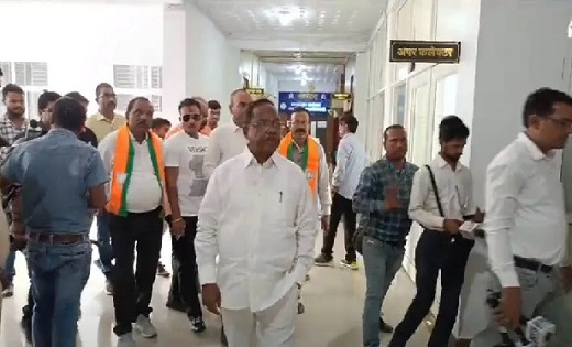रामानुजगंज से बीजेपी प्रत्याशी रामविचार नेताम ने भरा नामांकन - CG Sandesh