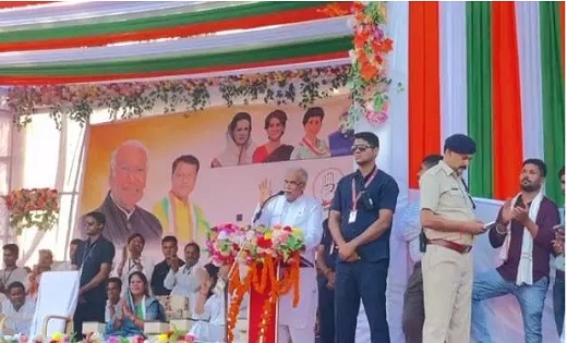 संकल्प शिविर में कार्यकर्ताओं को सीएम भूपेश ने चार्ज किया - CG Sandesh