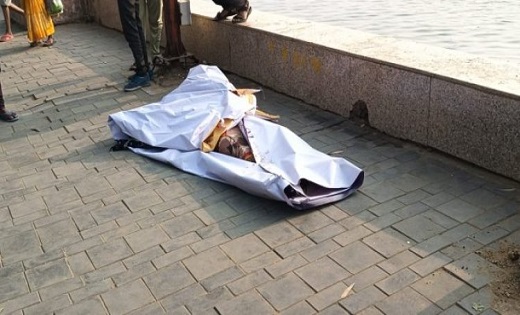 Breaking: इलाके में दहशत का माहौल...मरीन ड्राइव तालाब में मि... - CG Sandesh