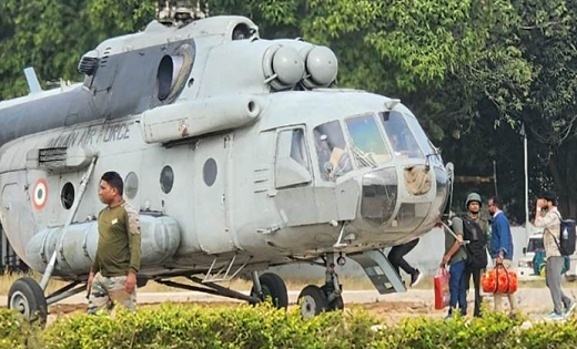Mission 2023: कोंटा विधानसभा में मतदान के लिए सेना के हेलीका... - CG Sandesh