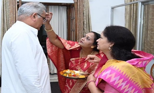 भाई दूज पर बोलें सीएम भूपेश बघेल- मेरी बहनें, मेरी शक्ति - CG Sandesh
