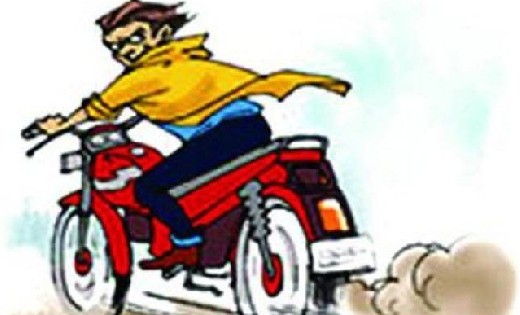 महासमुंद : नगर क्षेत्र से दो बाइक चोरी, दो माह बाद मामला हुआ... - CG Sandesh