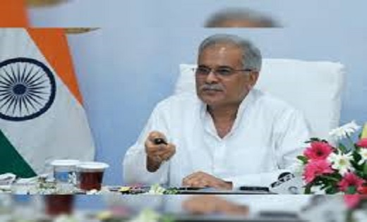 CM भूपेश : महतारी वंदन योजना के फार्म भरवाने पर आयोग संज्ञान... - CG Sandesh