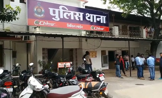 स्कूली छात्रों ने एप के जरिये छात्राओं की अश्लील तस्वीर बनाई... - CG Sandesh