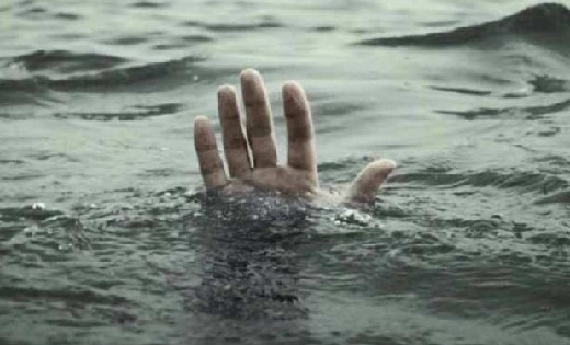 महासमुन्द : तालाब में डूबने से अज्ञात पुरुष की मौत - CG Sandesh