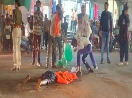 ट्रक की चपेट में आया साइकिल सवार मजदूर, मौके पर हुई दर्दनाक ... - CG Sandesh